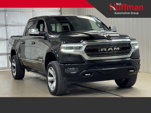 Used 2021 RAM 1500 Limited w/ Body Color Bumper Group AWD/4WD image 1