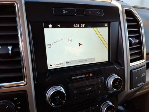 Used 2017 Ford F150 Lariat w/ Equipment Group 502A Luxury image 26