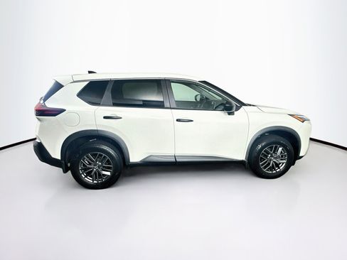 Used 2023 Nissan Rogue S FWD image 10