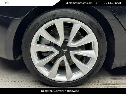 Used 2019 Tesla Model 3 Standard Range Plus image 33