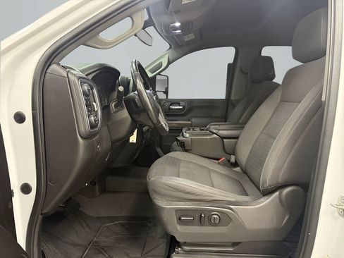 Used 2021 Chevrolet Silverado 2500 LT w/ Fleet Comfort Package image 10