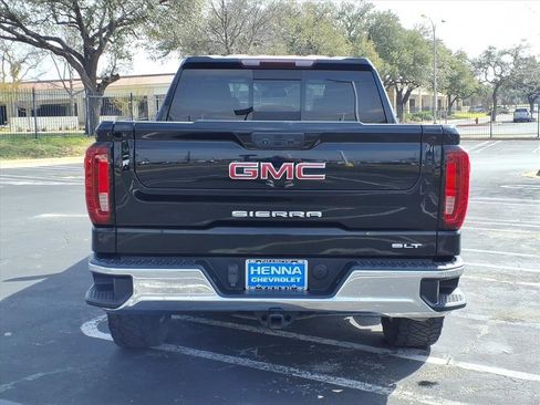 Used 2022 GMC Sierra 1500 SLT w/ SLT Convenience Package image 11