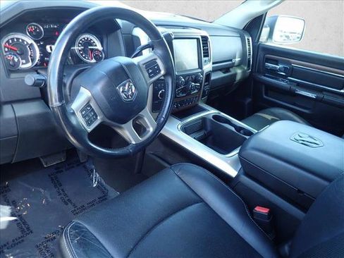Used 2016 RAM 2500 Laramie AWD/4WD image 9