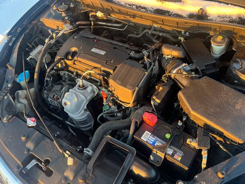 Used 2016 Honda Accord LX image 29