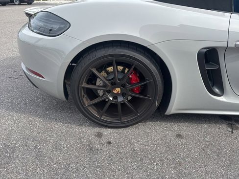 Used 2025 Porsche 718 Boxster GTS image 18