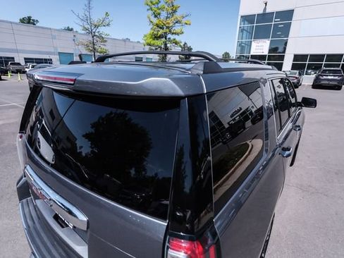 Used 2019 GMC Yukon Denali w/ Denali Ultimate Package AWD/4WD image 15