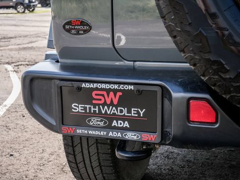 Used 2021 Jeep Wrangler Unlimited Sahara AWD/4WD image 71