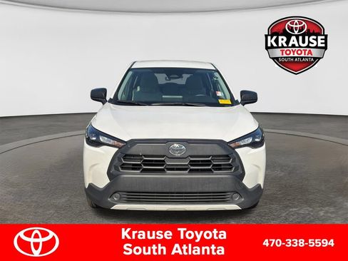 Used 2026 Toyota Corolla Cross L FWD image 2