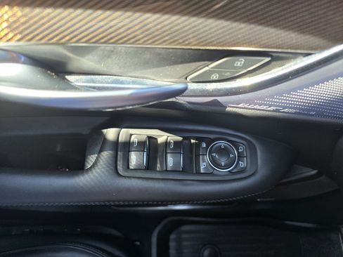 Used 2023 Cadillac XT5 Premium Luxury AWD/4WD image 18
