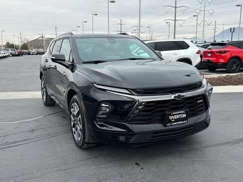 Certified 2025 Chevrolet Blazer RS image 29