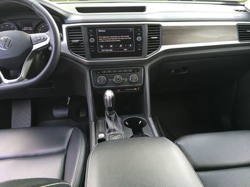 Used 2021 Volkswagen Atlas SE AWD/4WD image 25