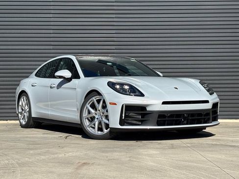 New 2026 Porsche Panamera 4 image 9