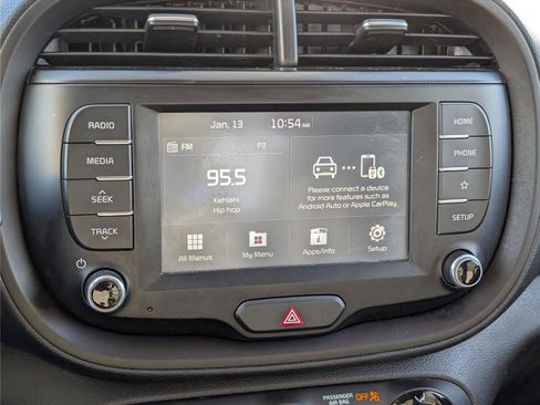 Used 2021 Kia Soul S image 27