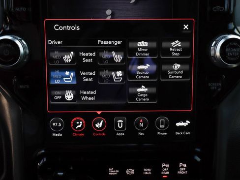 Used 2021 RAM 3500 Laramie AWD/4WD image 37