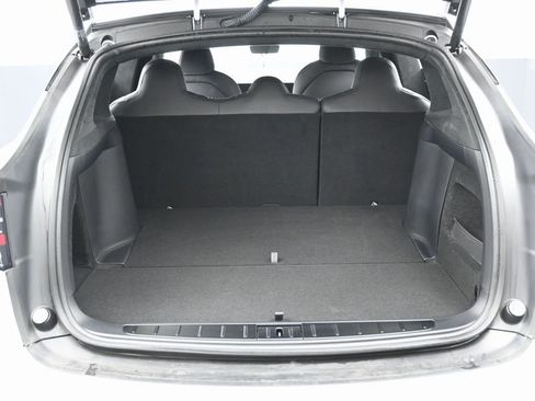 Used 2023 Tesla Model X image 6