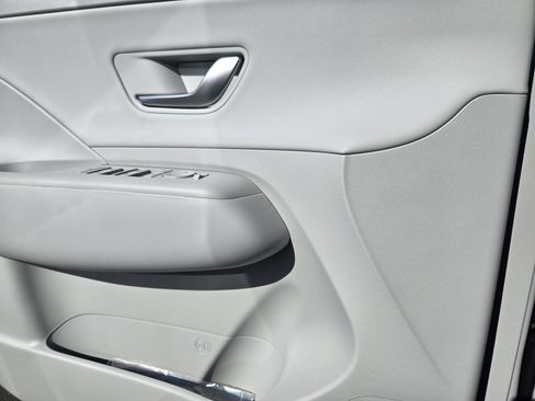 New 2026 Hyundai Kona SEL Premium image 16