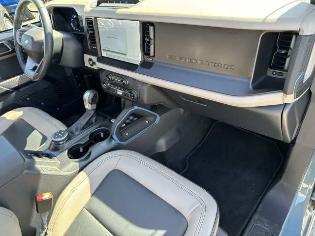 Used 2023 Ford Bronco Wildtrak AWD/4WD image 26