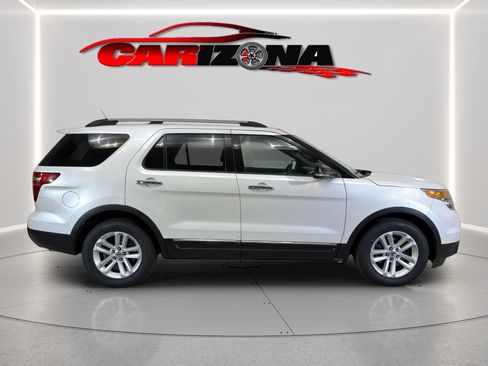Used 2011 Ford Explorer XLT w/ 201A Rapid Spec Order Code FWD image 4