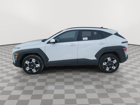 Used 2024 Hyundai Kona SEL image 5