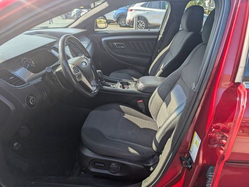 Used 2018 Ford Taurus SEL w/ Equipment Group 201A image 13