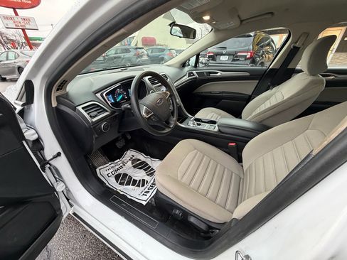 Used 2018 Ford Fusion S image 9
