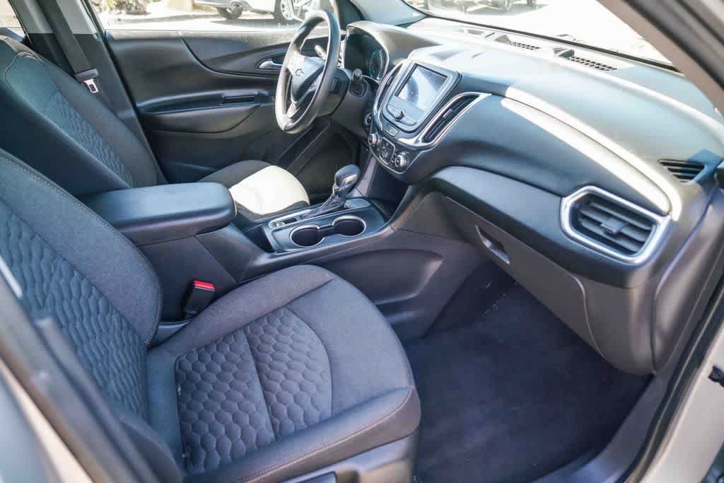 Used 2020 Chevrolet Equinox LT FWD image 15