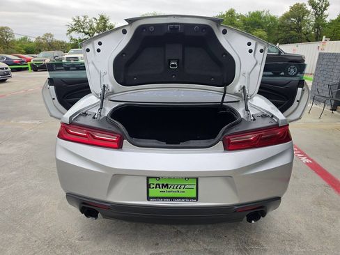 Used 2016 Chevrolet Camaro LT RWD image 25
