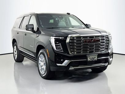 New 2026 GMC Yukon Denali w/ Sun & Power Step Package