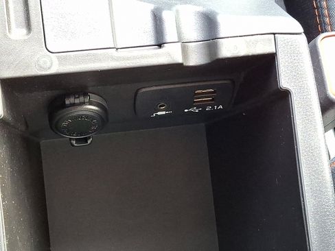 Used 2019 Subaru Crosstrek 2.0i Premium image 35