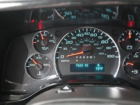 Used 2025 Chevrolet Express 2500 Extended w/ Driver Convenience Package RWD image 9