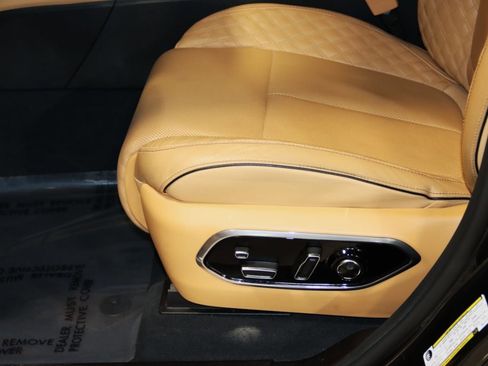 Used 2023 Jeep Grand Cherokee Summit image 45