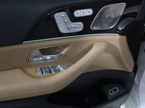 Certified 2024 Mercedes-Benz GLE 350 4MATIC image 8