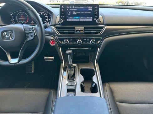 Used 2022 Honda Accord Sport image 14