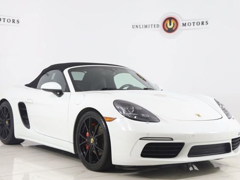 Used 2017 Porsche 718 Boxster S RWD image 67
