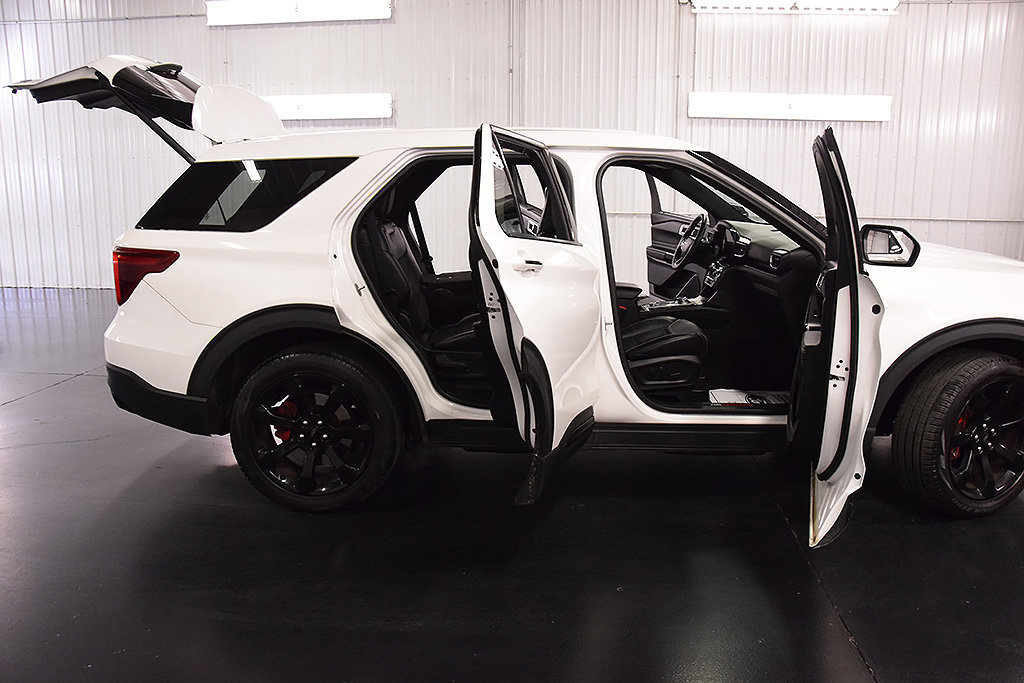 Used 2022 Ford Explorer ST w/ ST High-Performance Pack AWD/4WD image 35