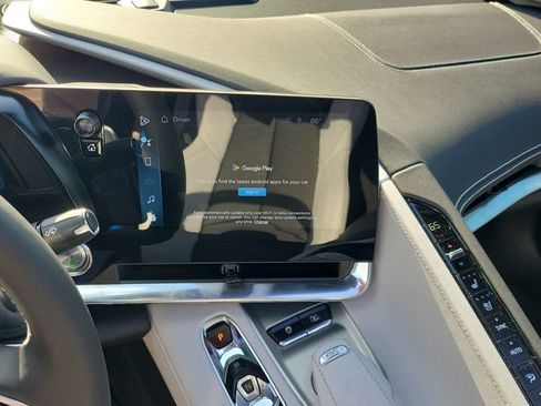 Used 2024 Chevrolet Corvette Stingray Preferred Cpe w/ Battery Protection Package RWD image 13