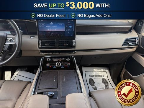 Used 2024 Lincoln Navigator Premiere AWD/4WD image 25