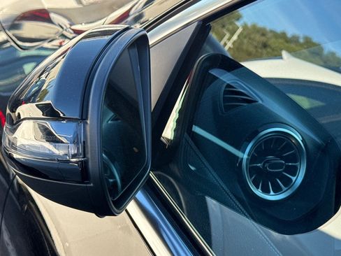 Used 2025 Mercedes-Benz GLA 250 image 15