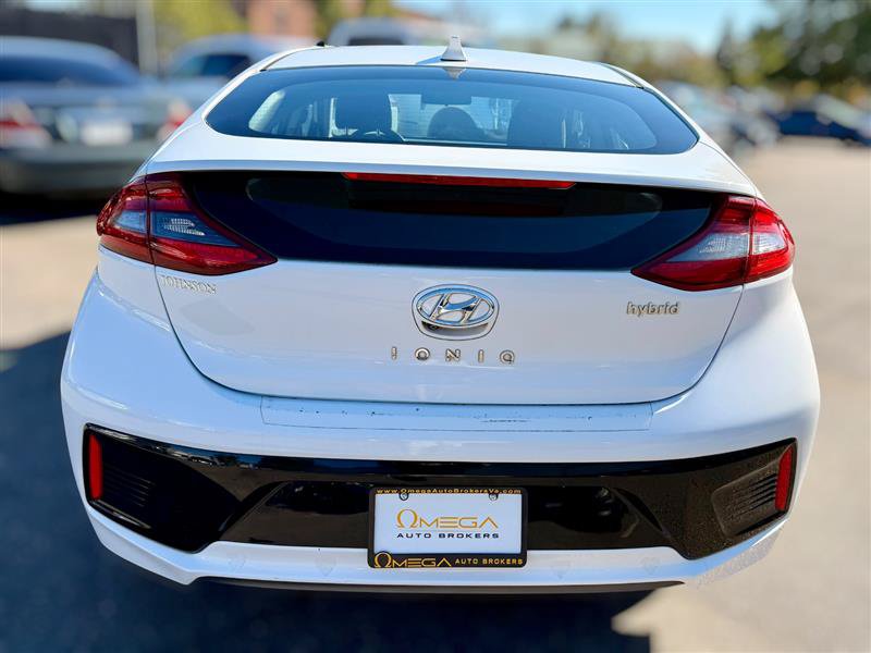 Used 2017 Hyundai Ioniq SEL FWD image 6