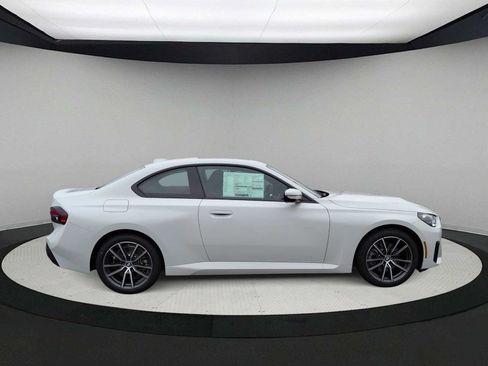 Used 2026 BMW 230i xDrive Coupe w/ Convenience Package AWD/4WD image 9
