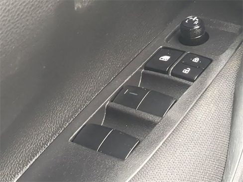 Certified 2023 Toyota Corolla LE image 21