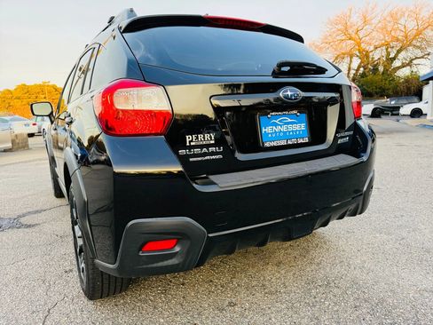 Used 2017 Subaru Crosstrek 2.0i Premium image 28