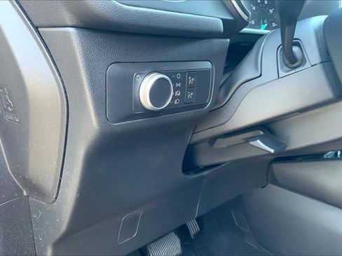 Used 2020 Ford Escape SE FWD image 29