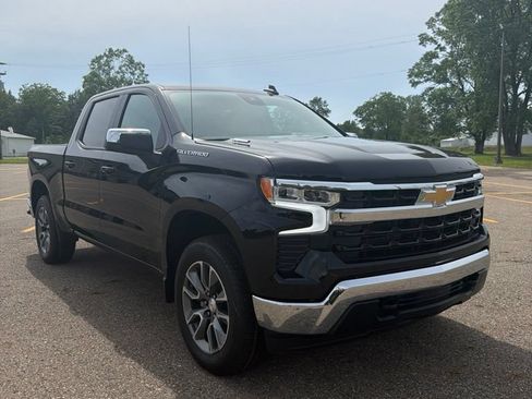 New 2026 Chevrolet Silverado 1500 LT AWD/4WD image 3