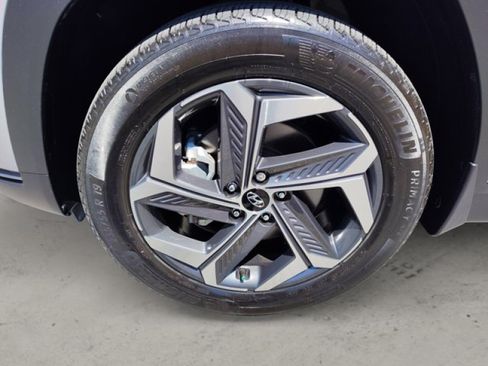 Used 2024 Hyundai Tucson Limited AWD/4WD image 9
