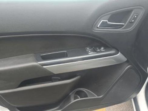 Used 2022 Chevrolet Colorado LT w/ Fleet Safety Package RWD image 19