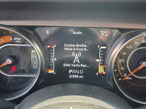Used 2022 Jeep Wrangler Unlimited Sport w/ Sun And Sound Package AWD/4WD image 10
