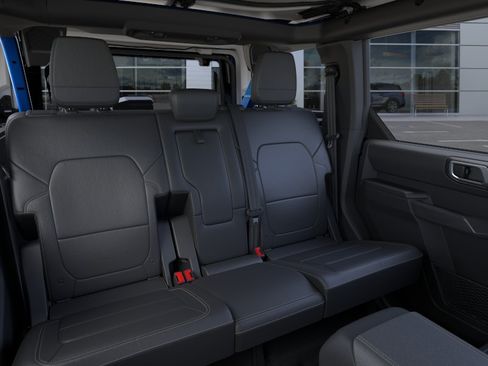 New 2026 Ford Bronco Badlands w/ Sasquatch Package AWD/4WD image 11