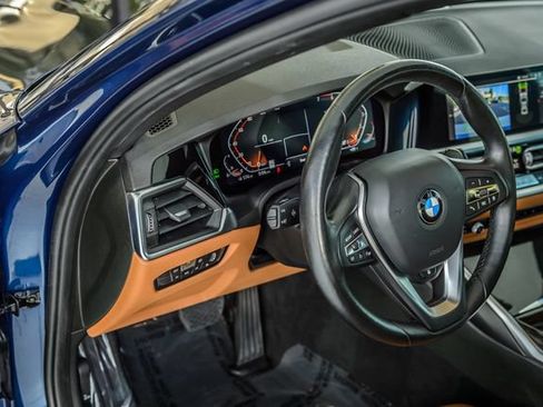 Used 2022 BMW 330i xDrive Sedan w/ Driving Assistance Package AWD/4WD image 23