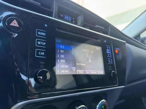 Used 2018 Toyota Corolla L image 22